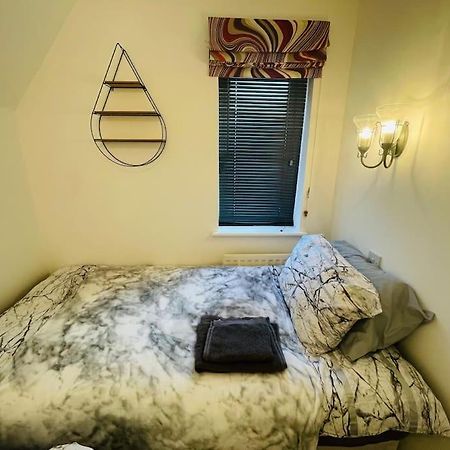 스윈던 Orchid Cotswold Stone House 빌라 외부 사진